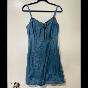 CECE blue jean short dress size 8 medium